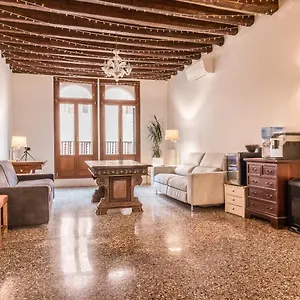 Casa de hóspedes Palazzo Daponte **